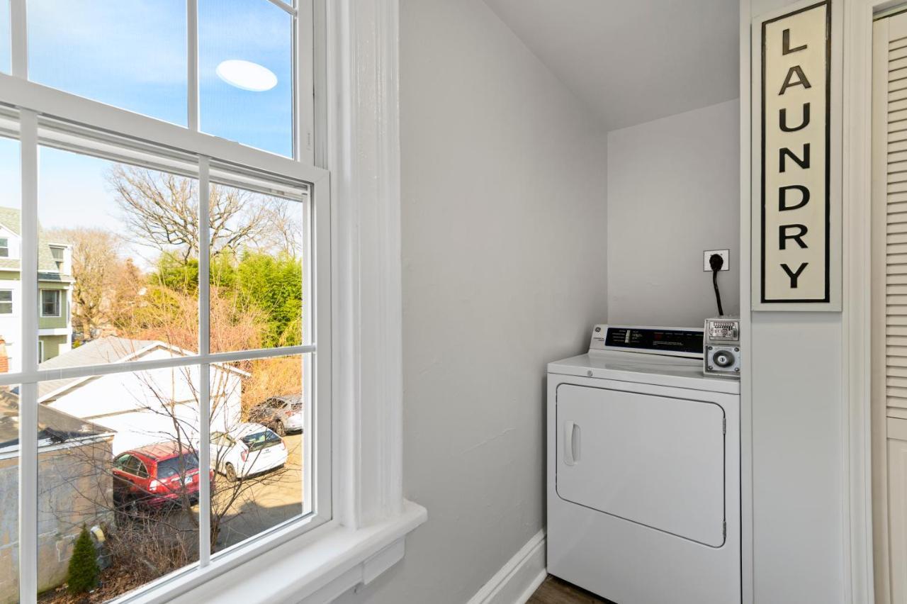 Апартаменты Casa Soleada In East Rock Near Dt And Yale Som With Free Parking And King Bed Нью-Хейвен Экстерьер фото
